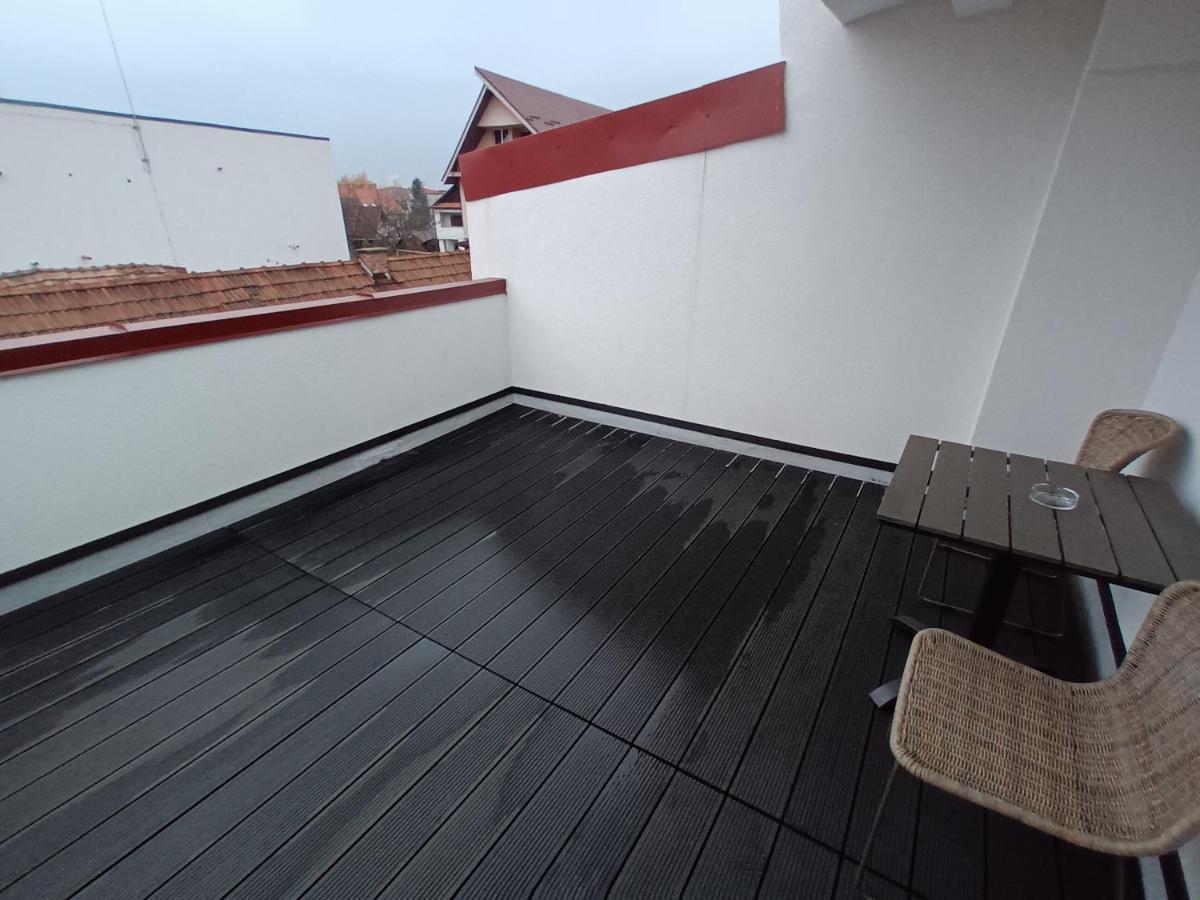 Old Town Studio Apartments Baia Mare Luaran gambar