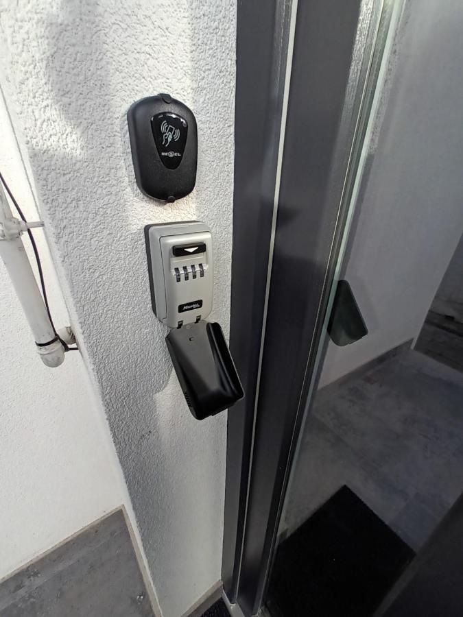 Old Town Studio Apartments Baia Mare Luaran gambar